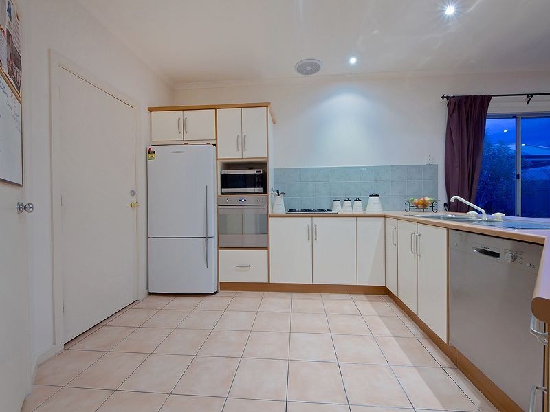 12 Legend Avenue, Walkley Heights SA 5098