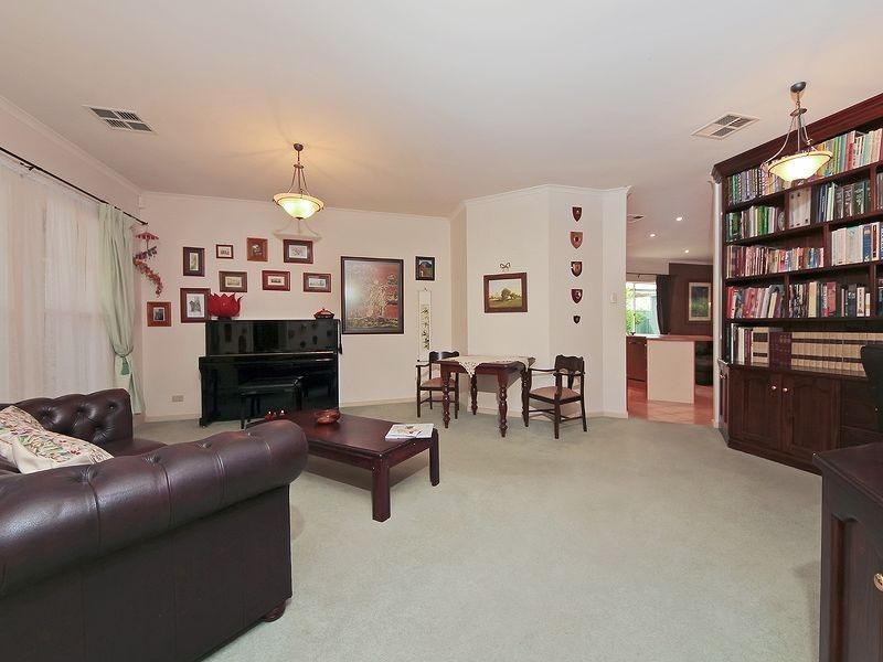 12 Legend Avenue, Walkley Heights SA 5098