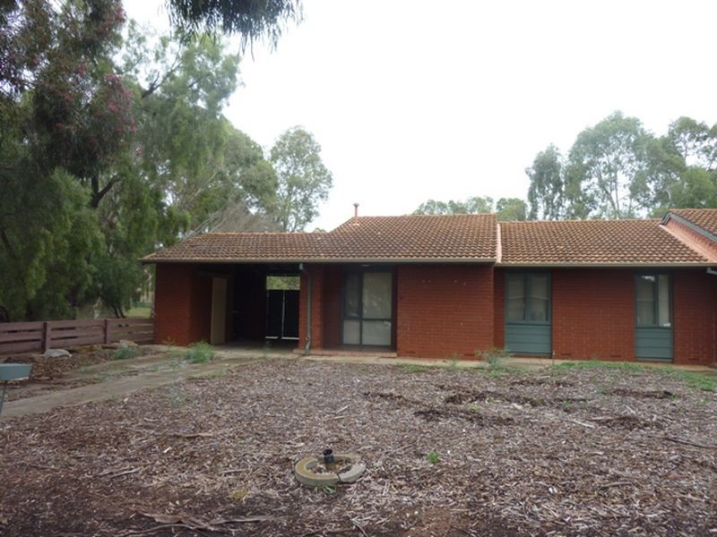 10 Woodcock Crescent, Para Hills West SA 5096
