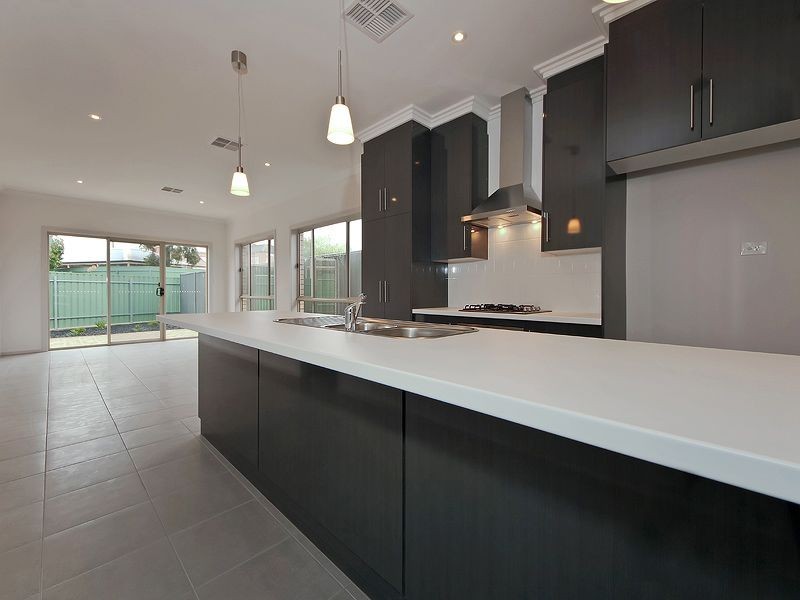 17 Stuart Street, Hillcrest SA 5086