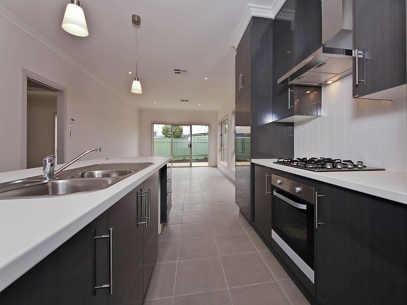 17 Stuart Street, Hillcrest SA 5086