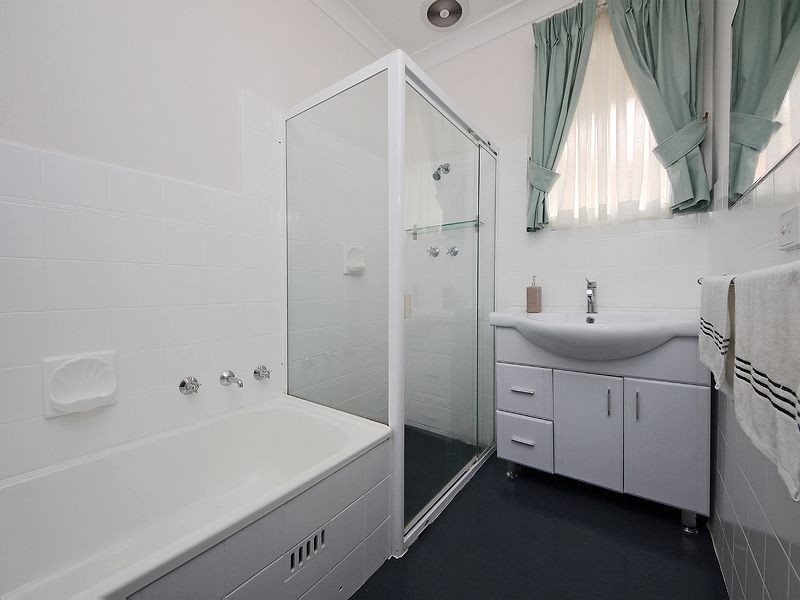 1 Finsterwald Way, Fairview Park SA 5126