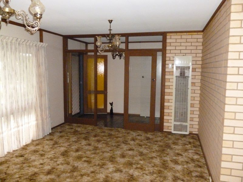 20 Silvermere Tce, Para Hills SA 5096