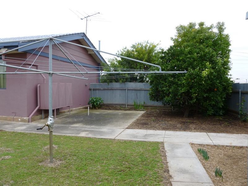 20 Silvermere Tce, Para Hills SA 5096