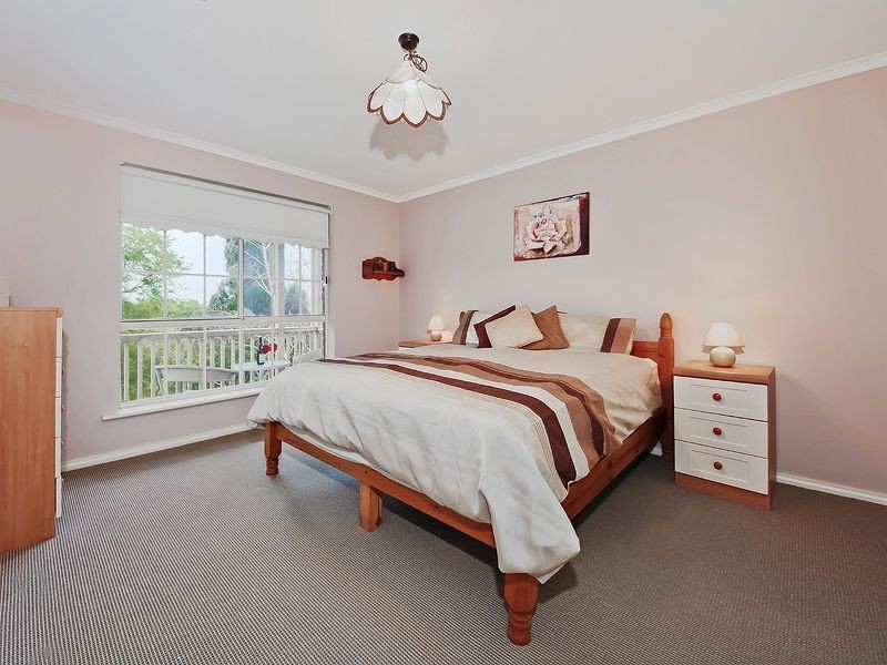 10 Greencrest Circuit, Golden Grove SA 5125