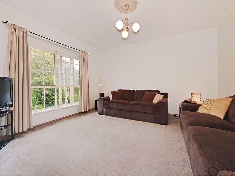 10 Greencrest Circuit, Golden Grove SA 5125