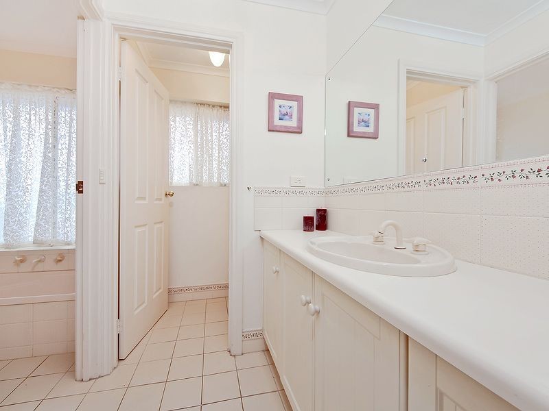 10 Greencrest Circuit, Golden Grove SA 5125