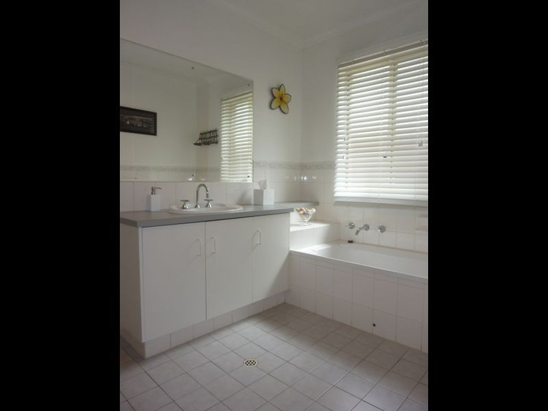 21b Lukin Crescent, Golden Grove SA 5125
