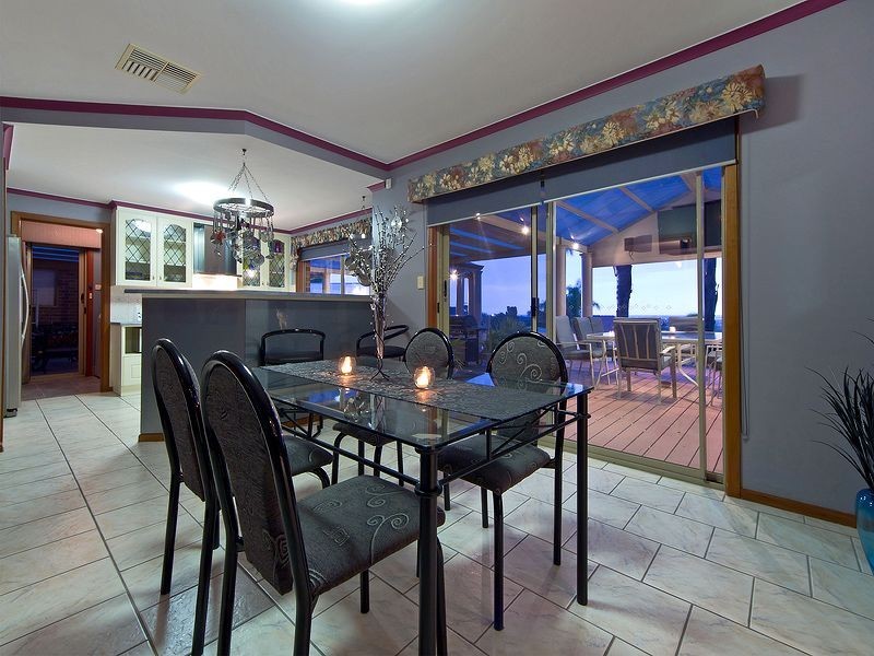7 Gulfview Circuit, Gulfview Heights SA 5096