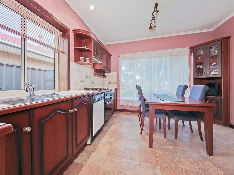 16 Harvey Drive, Salisbury East SA 5109