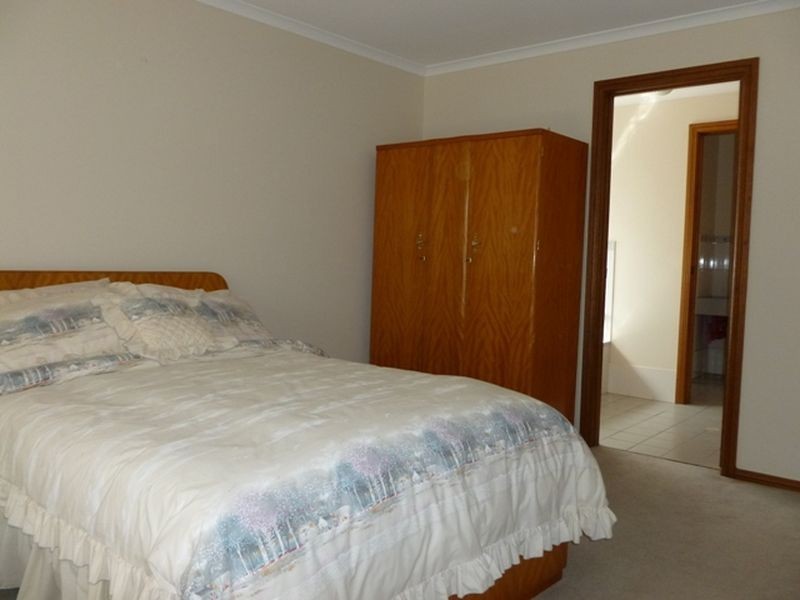 4 Ruse Court, Golden Grove SA 5125