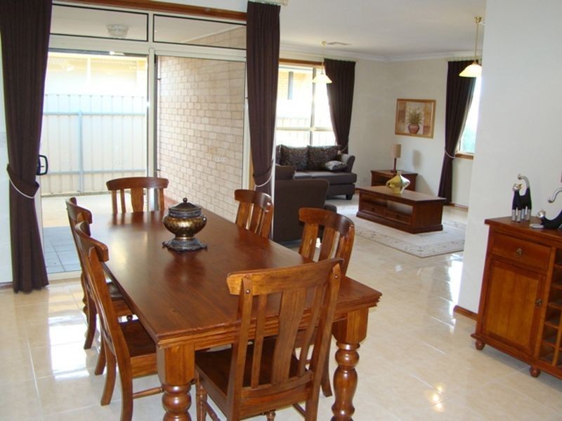 10 The Boulevard, Parafield Gardens SA 5107
