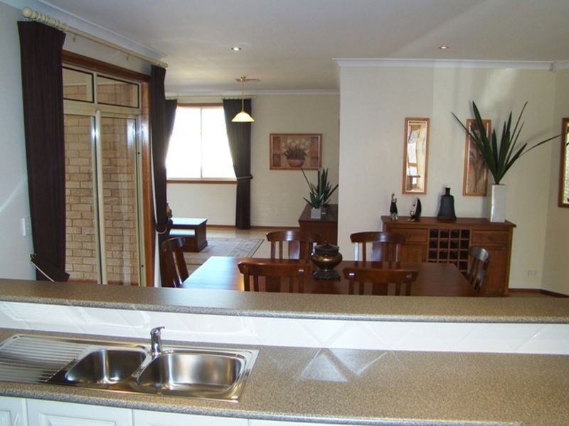 10 The Boulevard, Parafield Gardens SA 5107