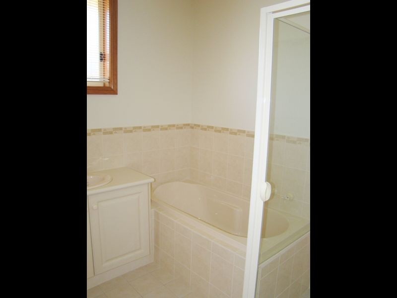 10 The Boulevard, Parafield Gardens SA 5107