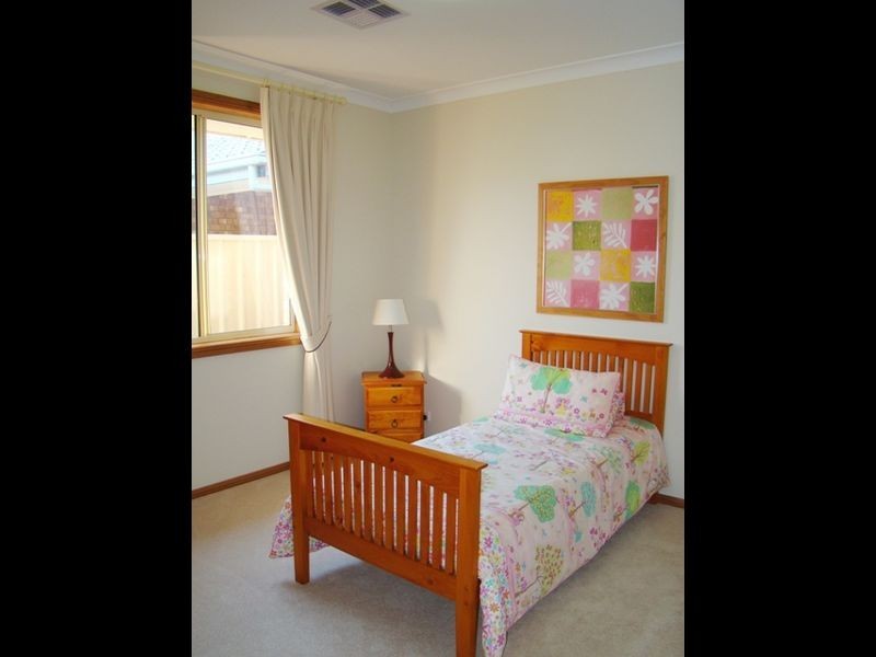 10 The Boulevard, Parafield Gardens SA 5107