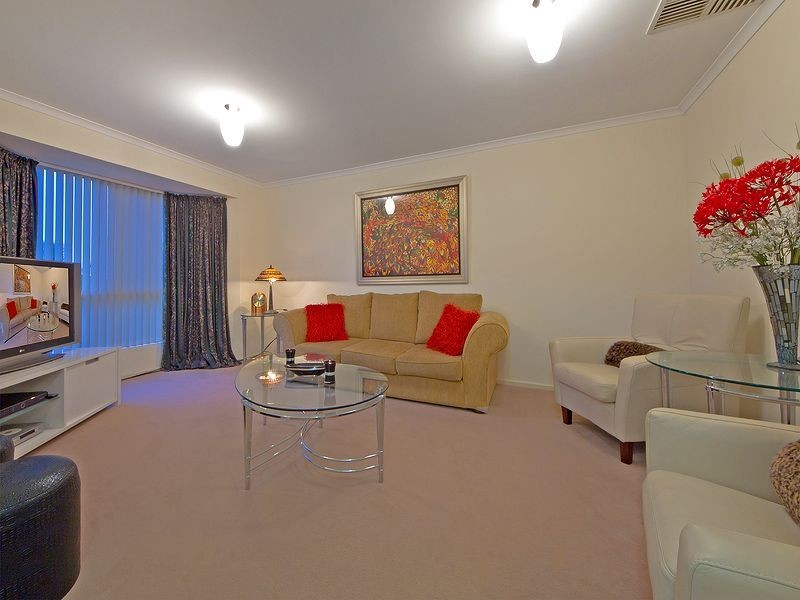 5 Farmhouse Avenue, Walkley Heights SA 5098