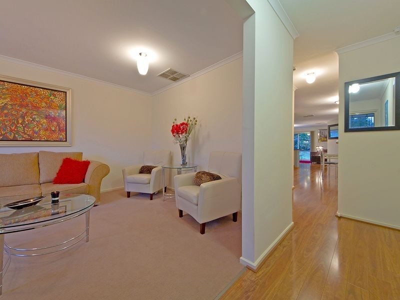 5 Farmhouse Avenue, Walkley Heights SA 5098