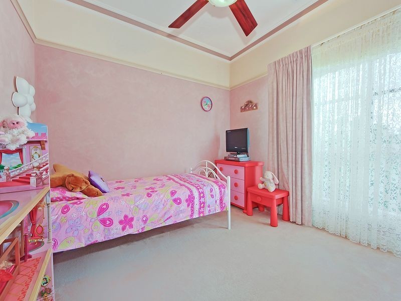 12 Balford Ave, Greenwith SA 5125