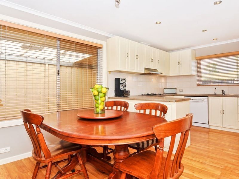 5 Golden Court, Paralowie SA 5108