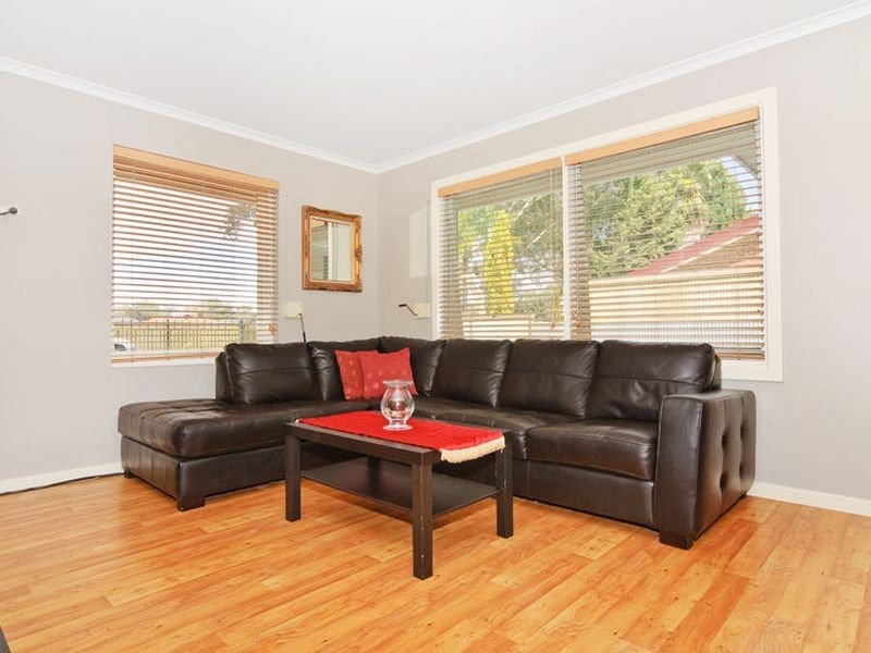 5 Golden Court, Paralowie SA 5108