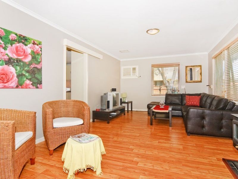 5 Golden Court, Paralowie SA 5108