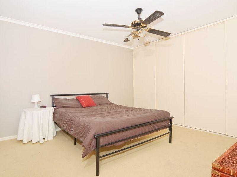 5 Golden Court, Paralowie SA 5108