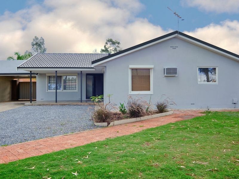 5 Golden Court, Paralowie SA 5108