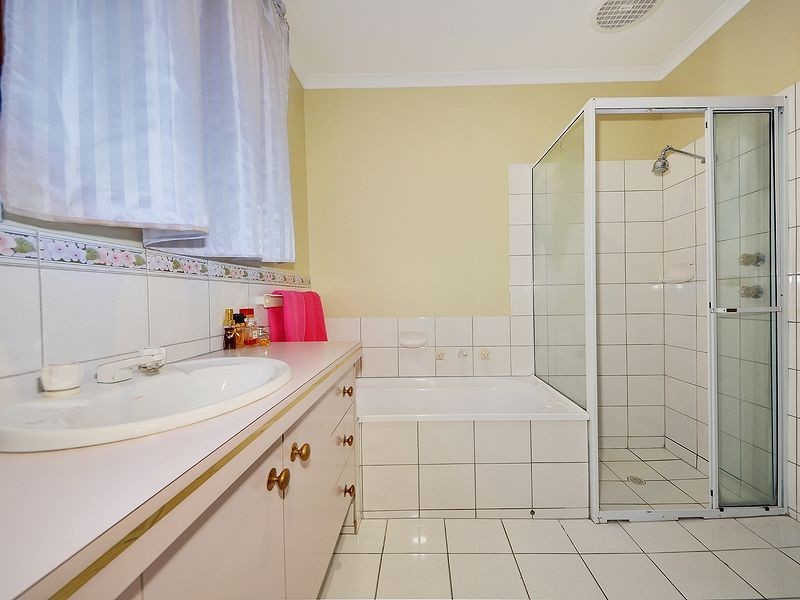 1 Triller Court, Wynn Vale SA 5127