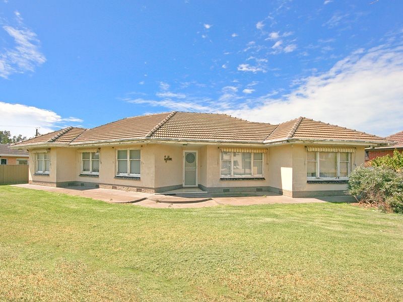 18 Brooklyn Ave, Glenelg North SA 5045
