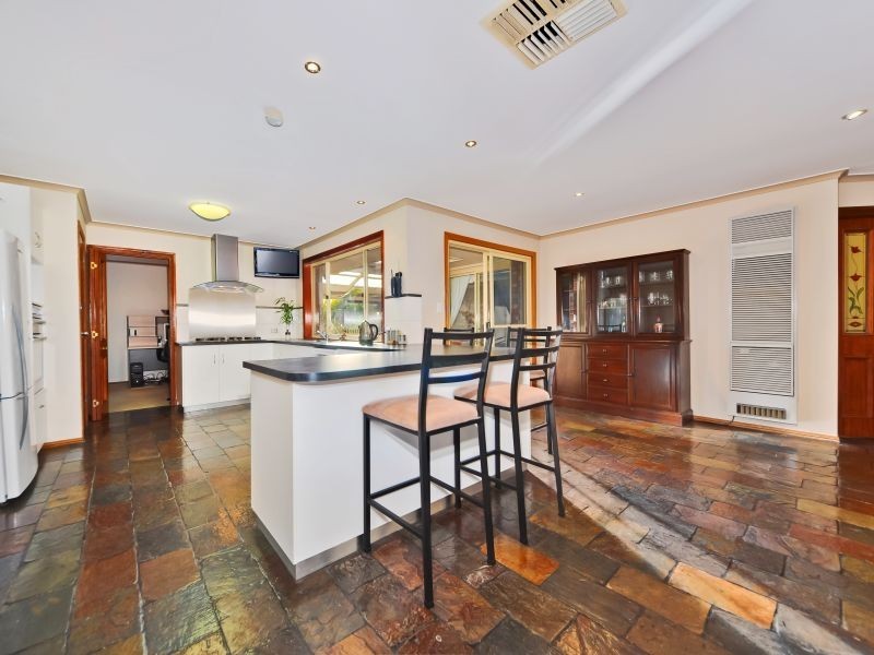 18 Summer Hill Court, Wynn Vale SA 5127