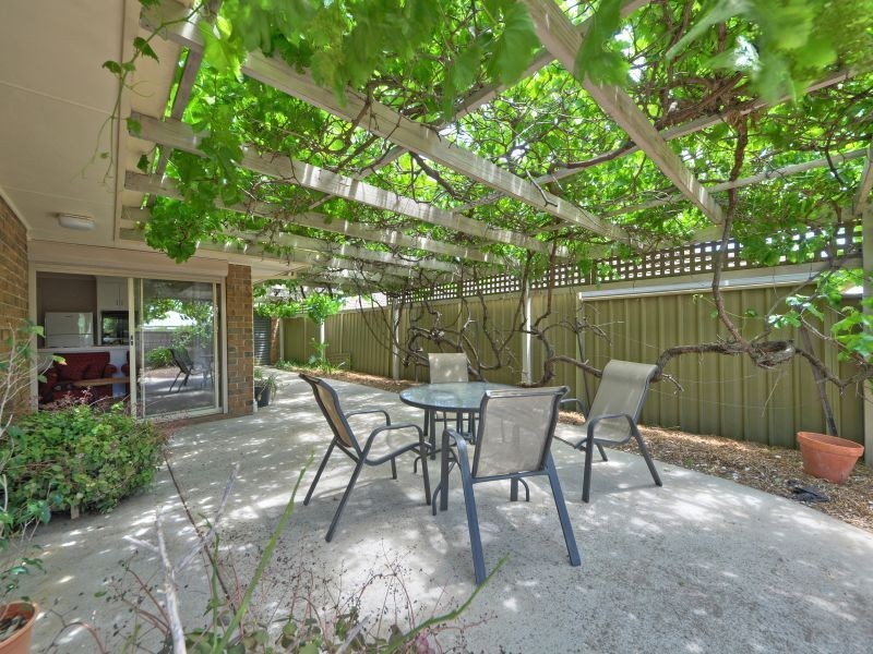 6 Harmer Court, Wynn Vale SA 5127