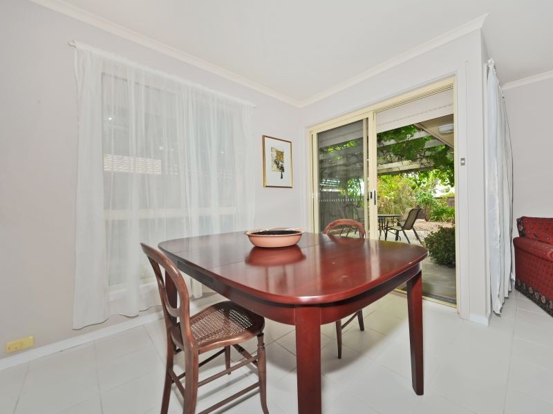 6 Harmer Court, Wynn Vale SA 5127
