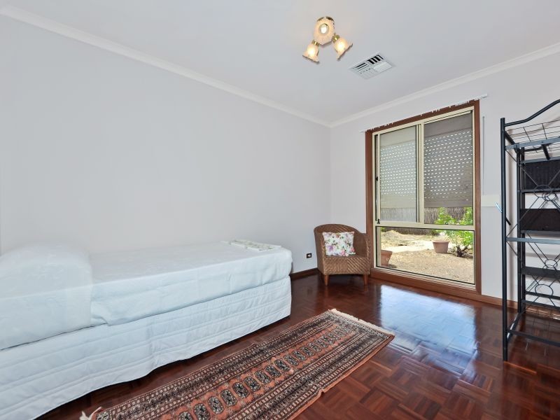 6 Harmer Court, Wynn Vale SA 5127