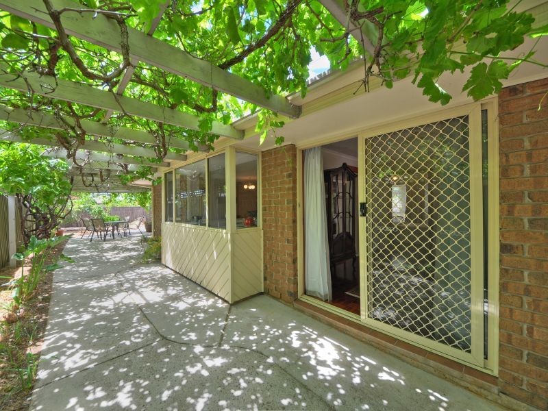 6 Harmer Court, Wynn Vale SA 5127