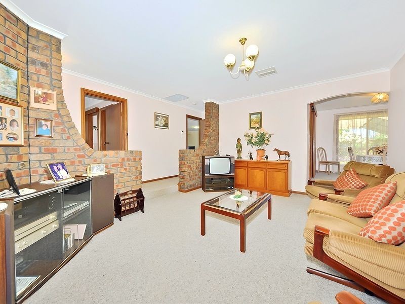 12 Baldwin Court, Wynn Vale SA 5127