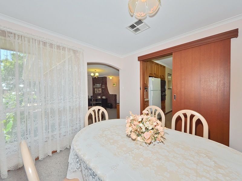 12 Baldwin Court, Wynn Vale SA 5127