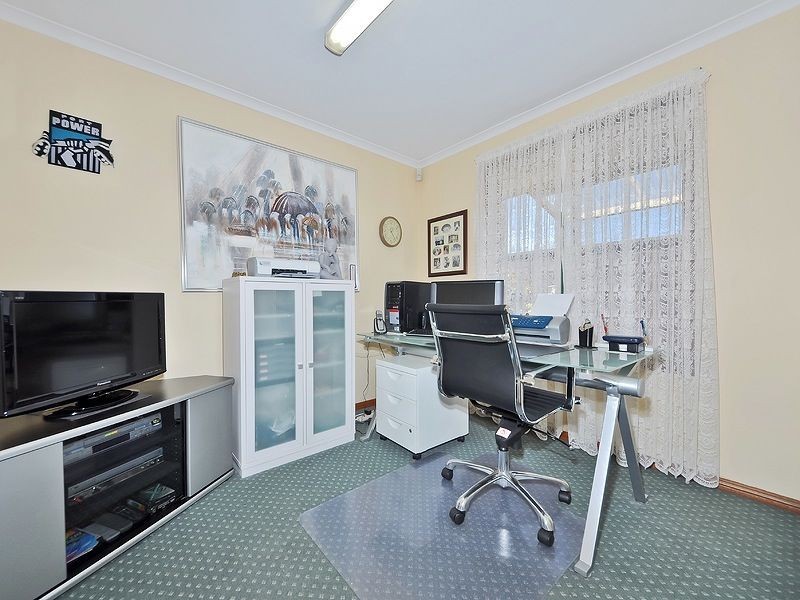 12 Baldwin Court, Wynn Vale SA 5127