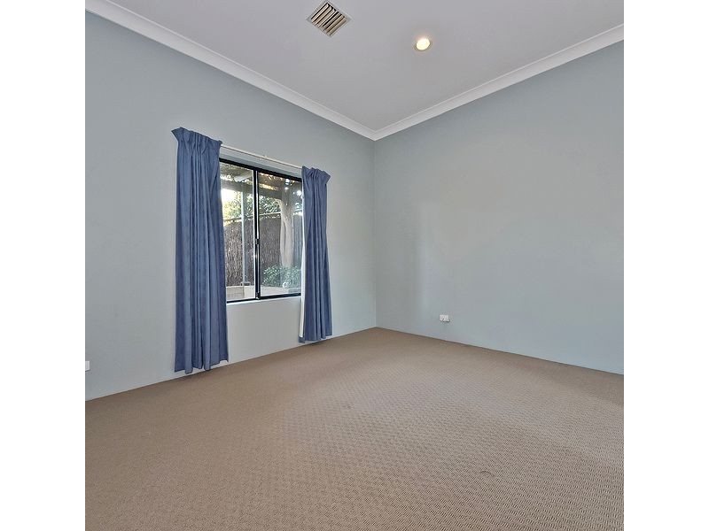 7 Viewpoint Court, Wynn Vale SA 5127