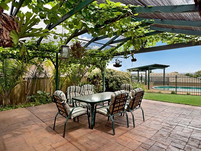 9 Jenolan Crescent, Hillbank SA 5112
