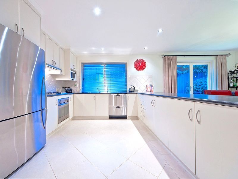 11 Silveracre Pass, Greenwith SA 5125