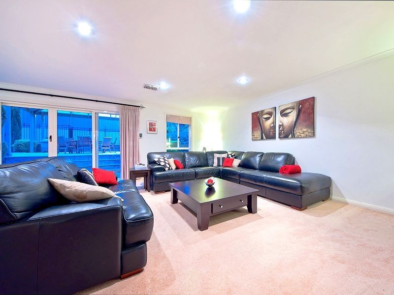 11 Silveracre Pass, Greenwith SA 5125