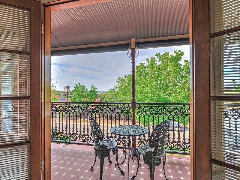 5 Callara Close, Greenwith SA 5125