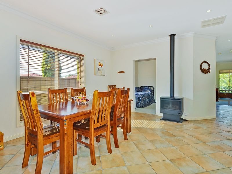 5 Callara Close, Greenwith SA 5125