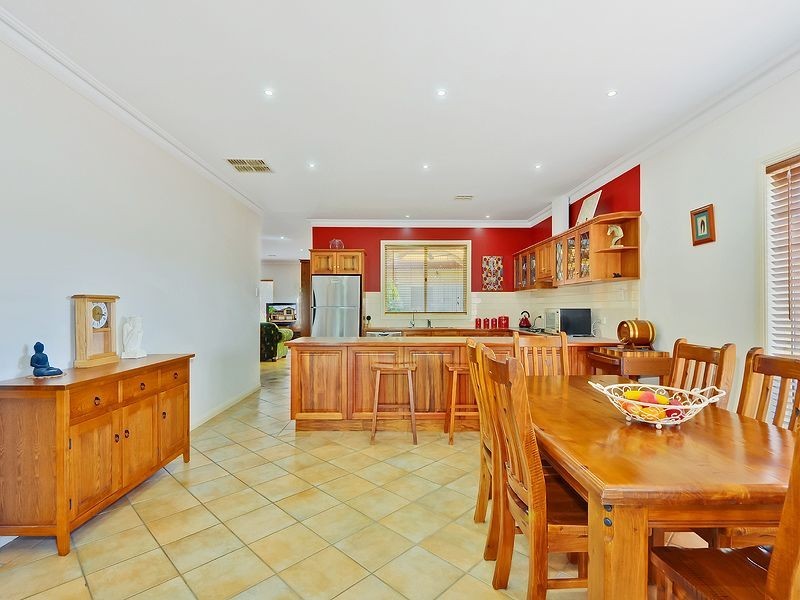 5 Callara Close, Greenwith SA 5125