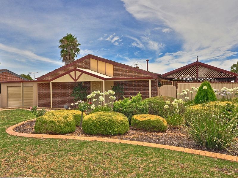 13 Yurlondi Drive, Surrey Downs SA 5126