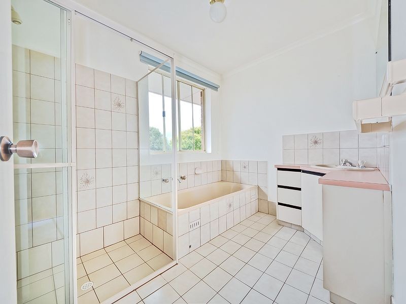 44 Cedric Ave, Redwood Park SA 5097