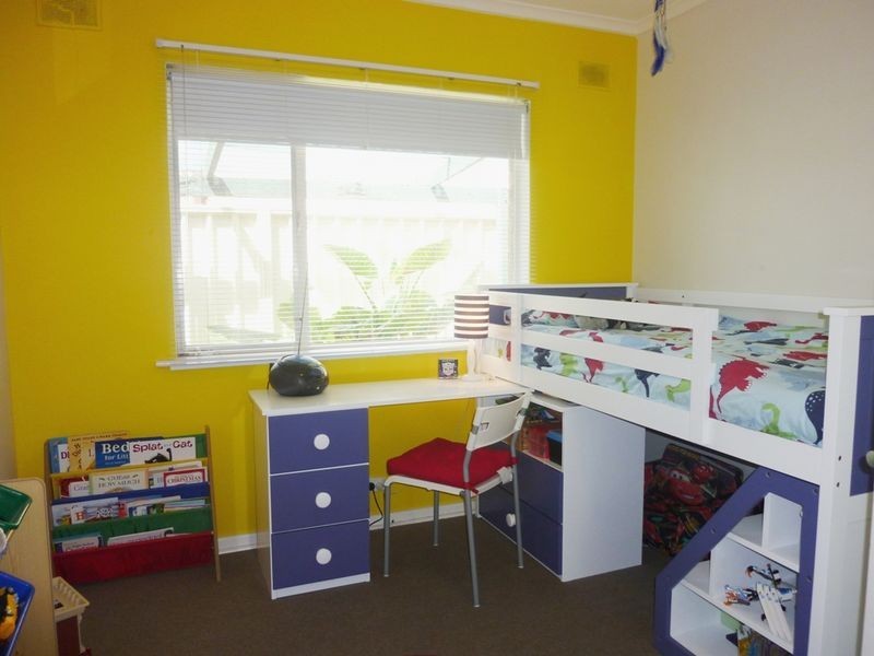 29 Filmer Ave, Para Hills SA 5096