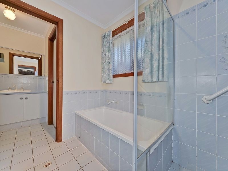 10 Jena Court, Greenwith SA 5125