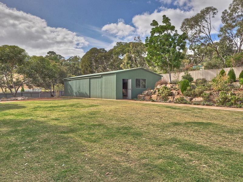 42 Birt Ave, Salisbury Heights SA 5109