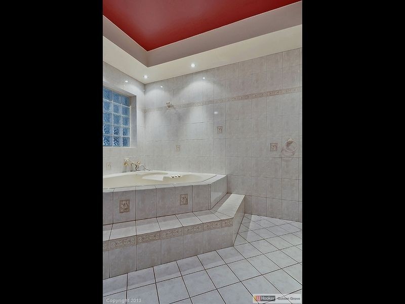 8 Peaceful Place, Tea Tree Gully SA 5091